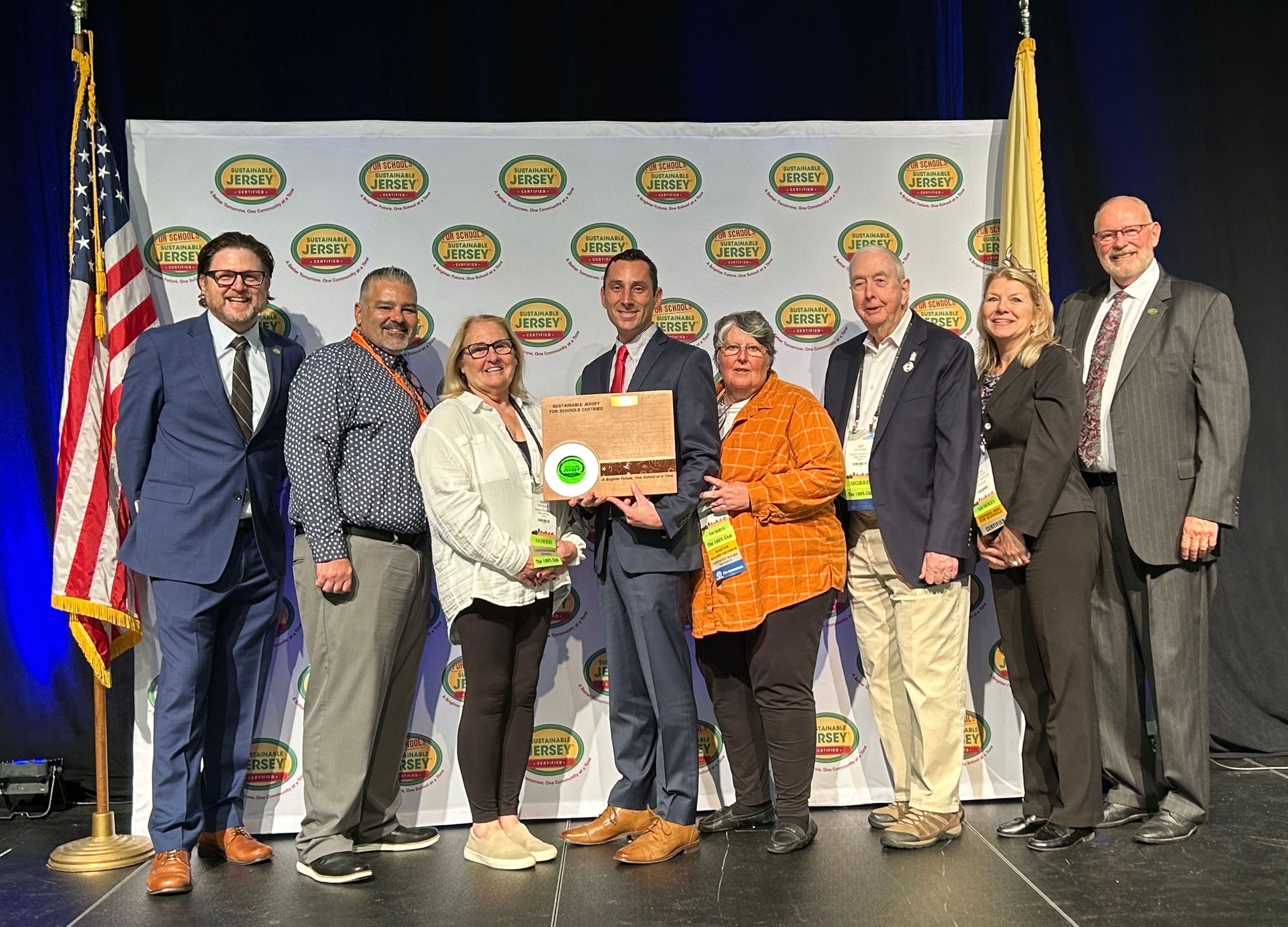  Roxbury Schools receives SJFS certification recognition